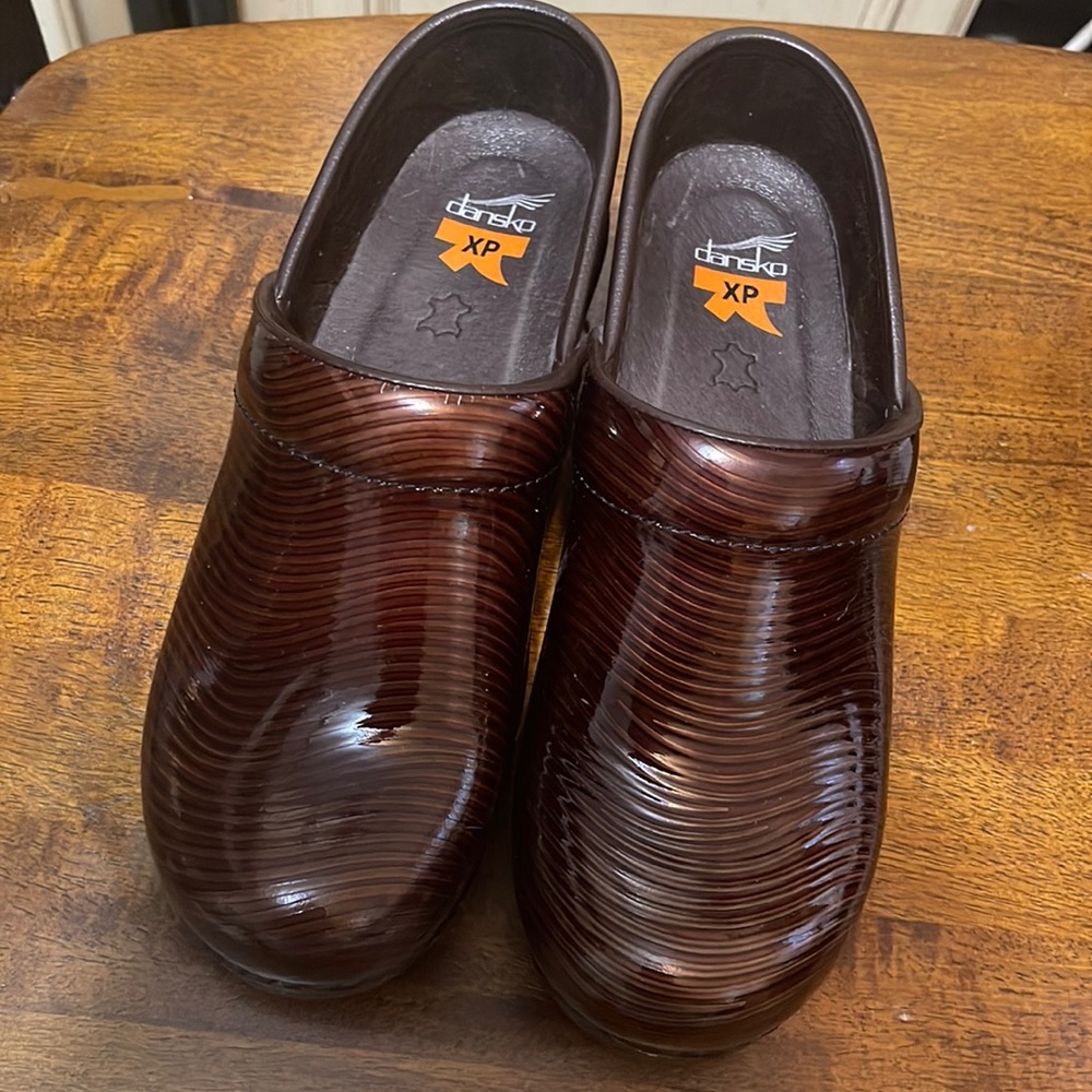 Dankso Women’s XP Clog/Mules